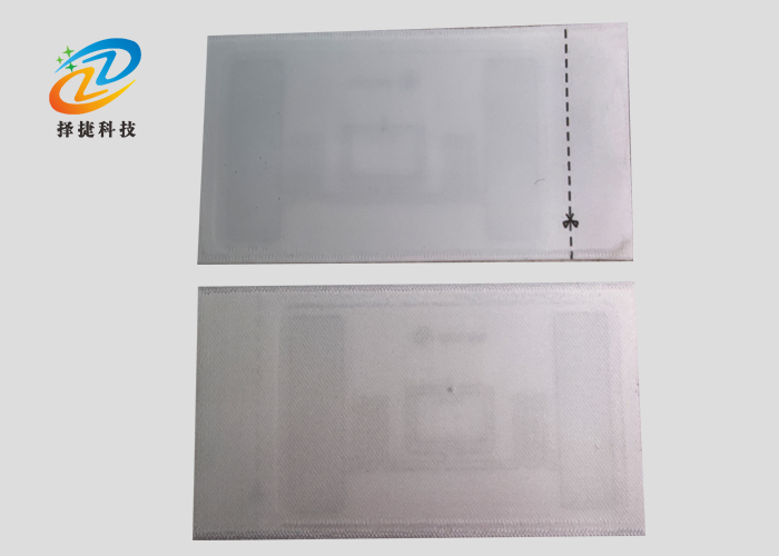 RFID緞帶織嘜服裝電子標簽ZJ7040產品實拍展示圖