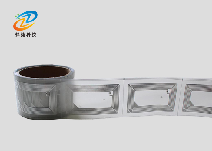 高頻Wet inlay射頻標簽FM1108 86*54mm產品實拍展示圖四