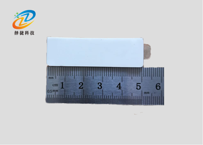 柔性抗金屬標簽美標/歐標ZJ-F8020實拍展示圖
